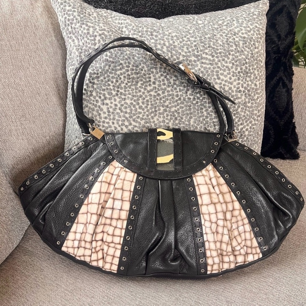 Dior Limited Edition Black Crocodile Textured Leather Savane Chic Flap Bag rare - Picture 6 of 11